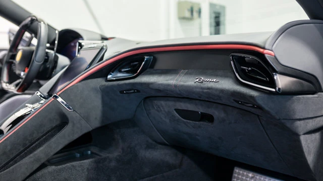 2022 Ferrari Roma - Image 8 of 16