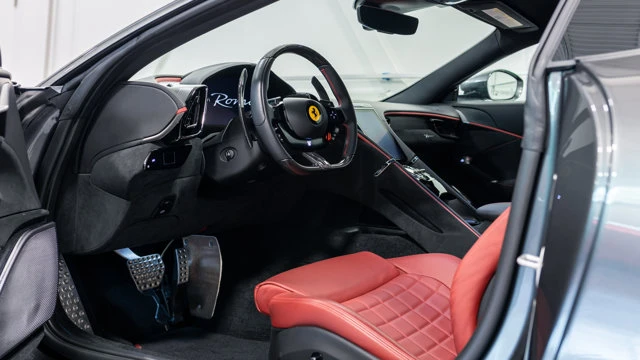 2022 Ferrari Roma - Image 3 of 16