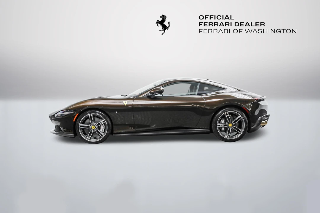 2022 Ferrari Roma - Image 2 of 31