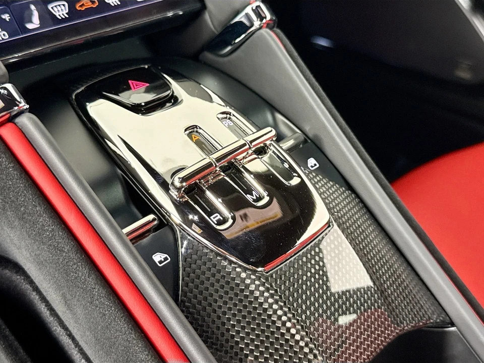 2022 Ferrari Roma - Image 15 of 29