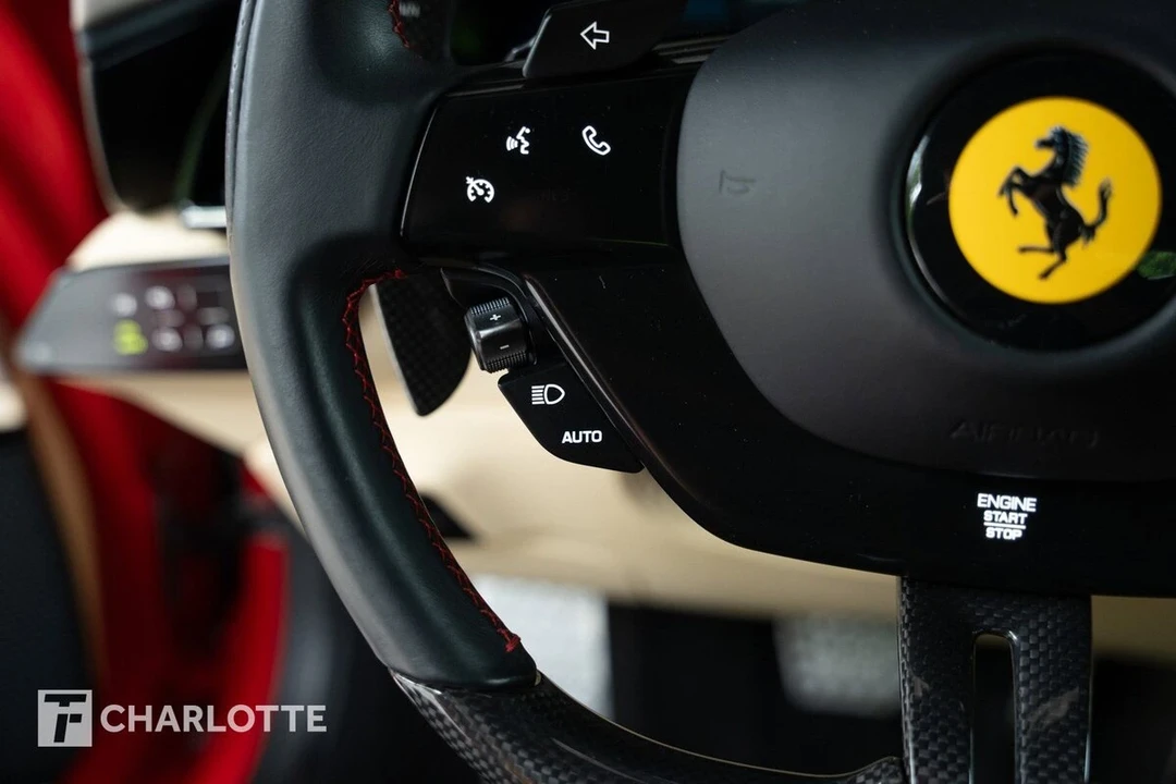 2022 Ferrari Roma - Image 28 of 31