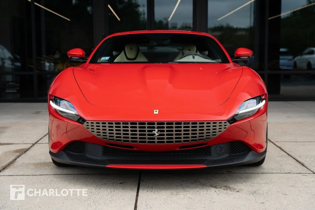2022 Ferrari Roma - Image 5 of 31