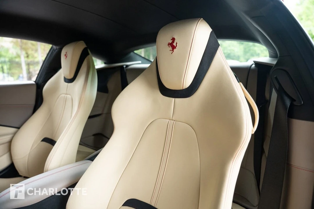 2022 Ferrari Roma - Image 22 of 31