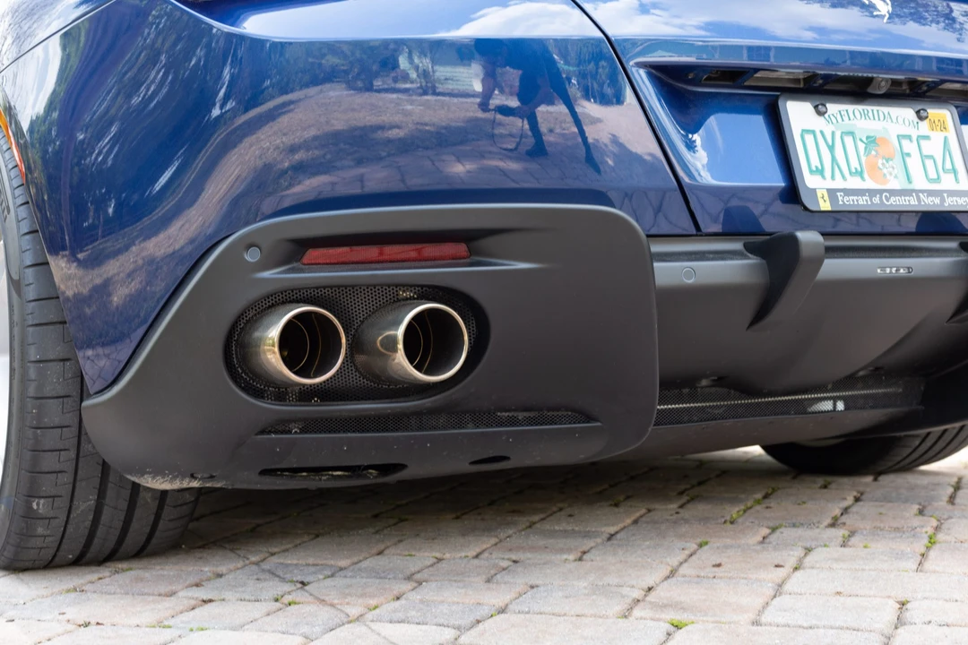 2022 Ferrari Roma - Image 20 of 31
