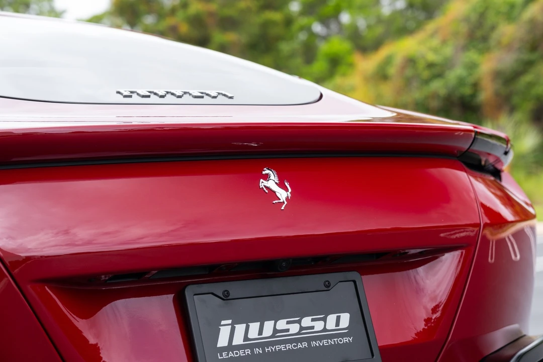 2022 Ferrari Roma - Image 23 of 31