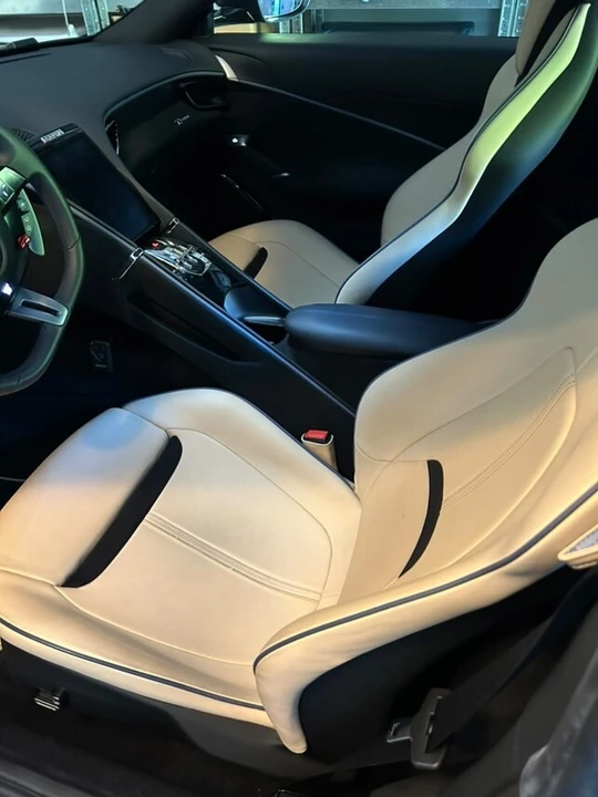 2022 Ferrari Roma - Image 8 of 12