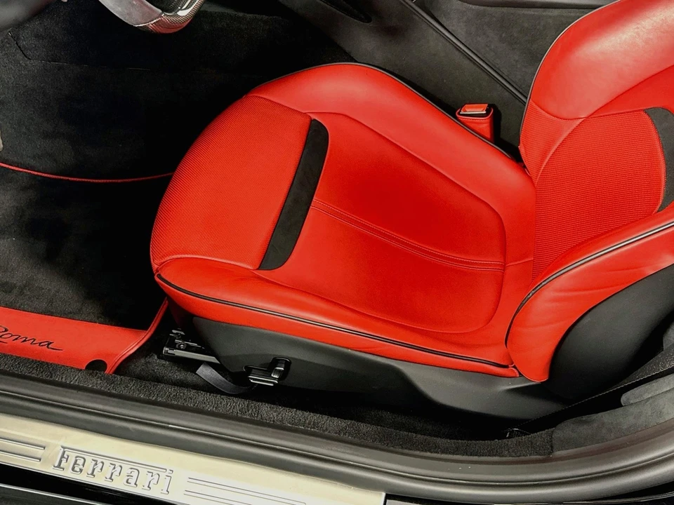 2022 Ferrari Roma - Image 22 of 31