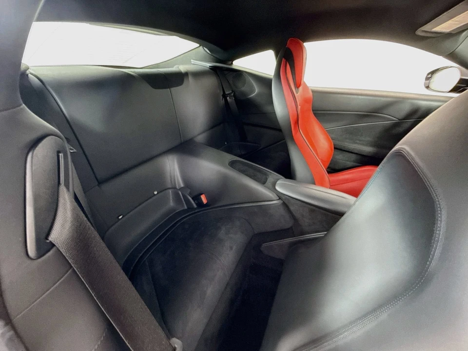 2022 Ferrari Roma - Image 22 of 31