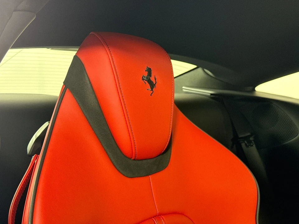 2022 Ferrari Roma - Image 25 of 31