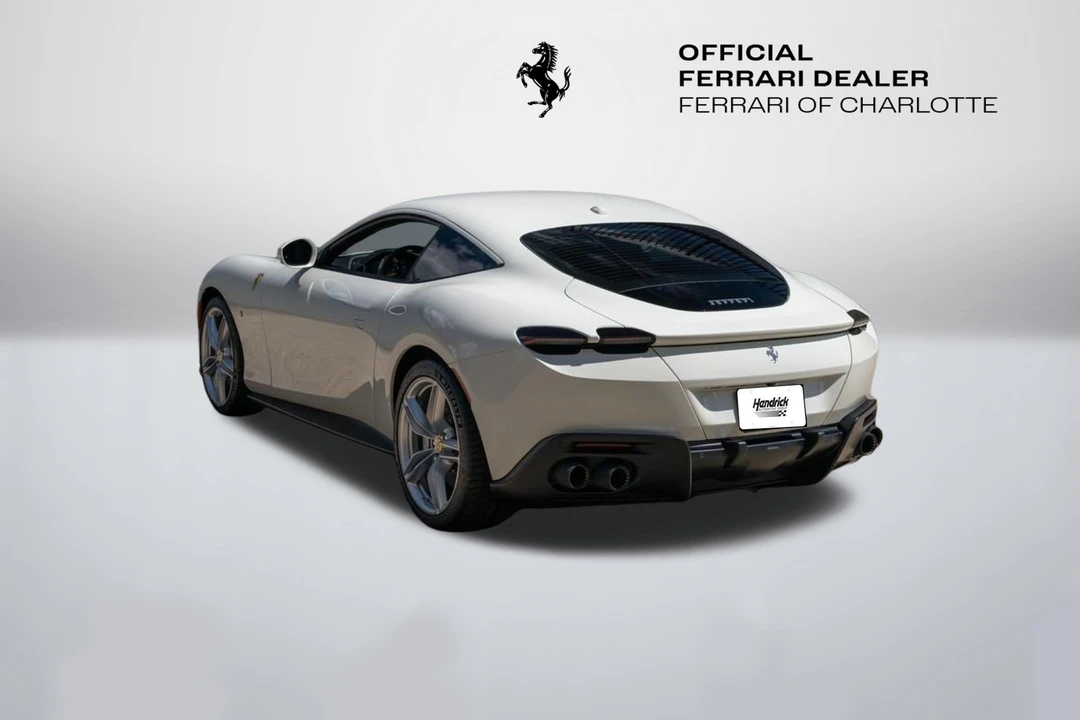 2022 Ferrari Roma - Image 3 of 31