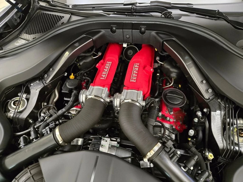 2022 Ferrari Roma - Image 31 of 31
