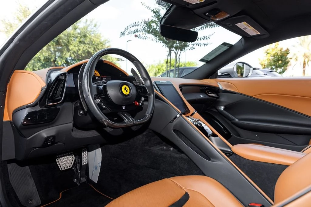 2022 Ferrari Roma - Image 9 of 31