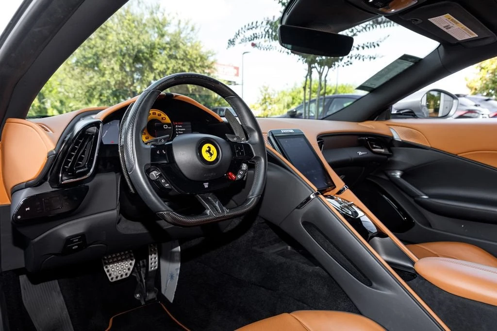 2022 Ferrari Roma - Image 26 of 31