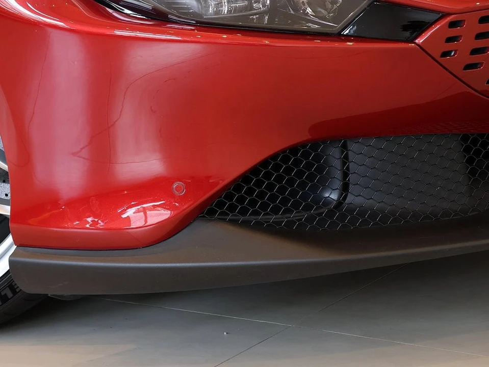 2022 Ferrari Roma - Image 12 of 31