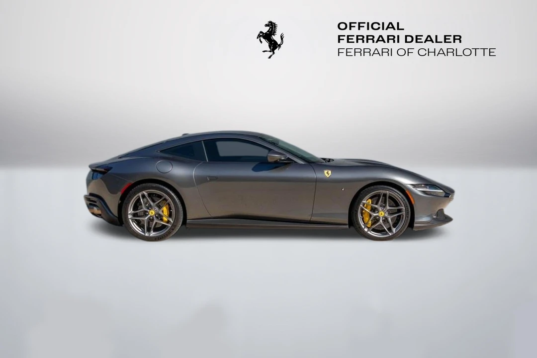 2022 Ferrari Roma - Image 7 of 31