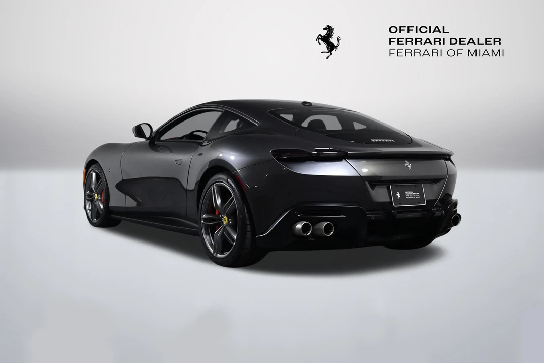 2022 Ferrari Roma - Image 2 of 30