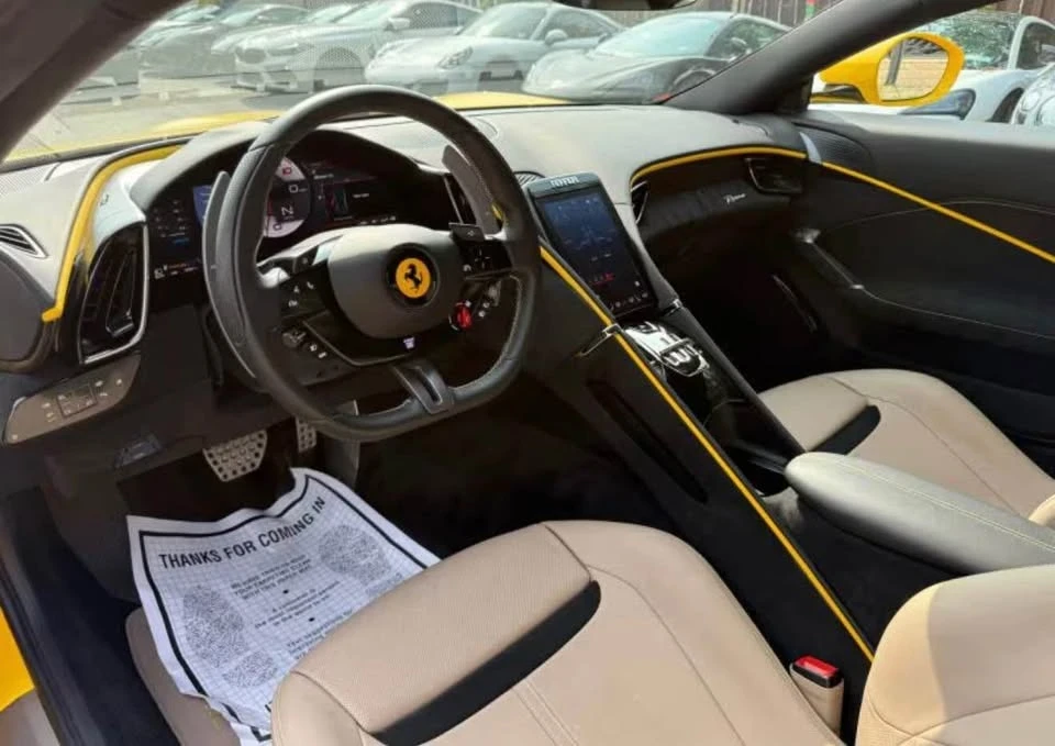 2022 Ferrari Roma - Image 6 of 10