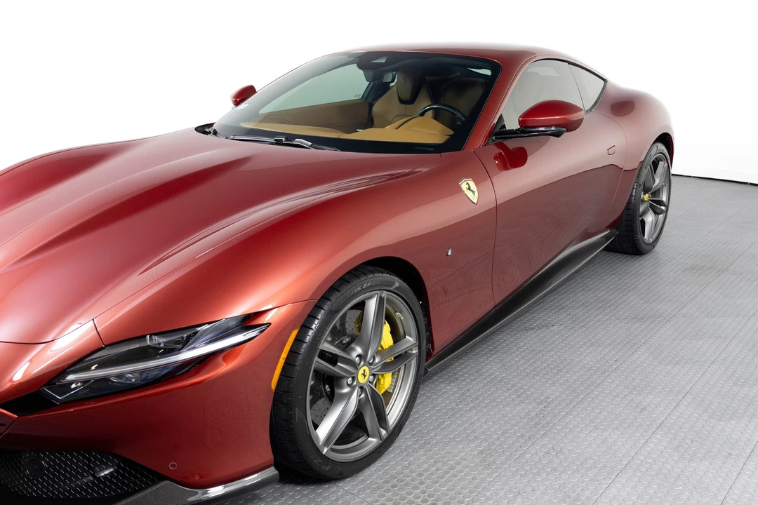 2022 Ferrari Roma - Image 19 of 21