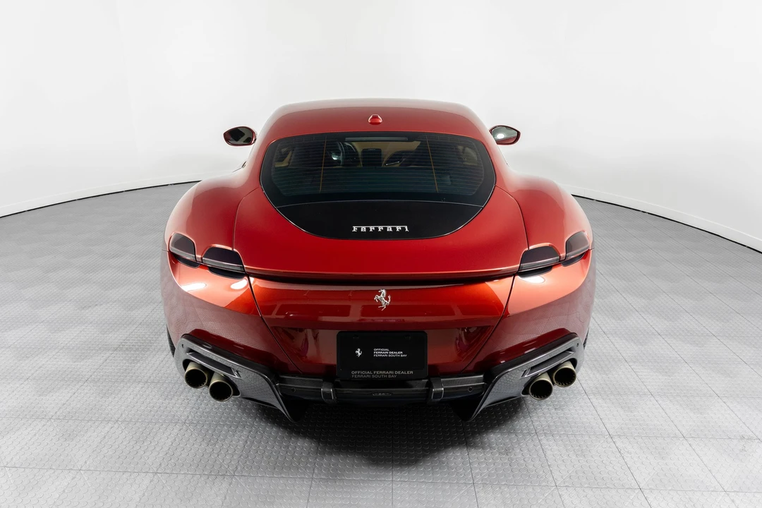 2022 Ferrari Roma - Image 12 of 21