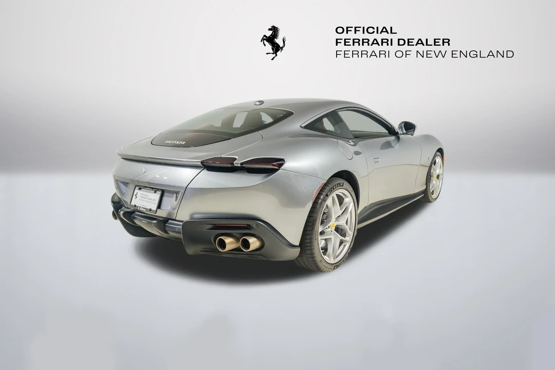 2022 Ferrari Roma - Image 9 of 31