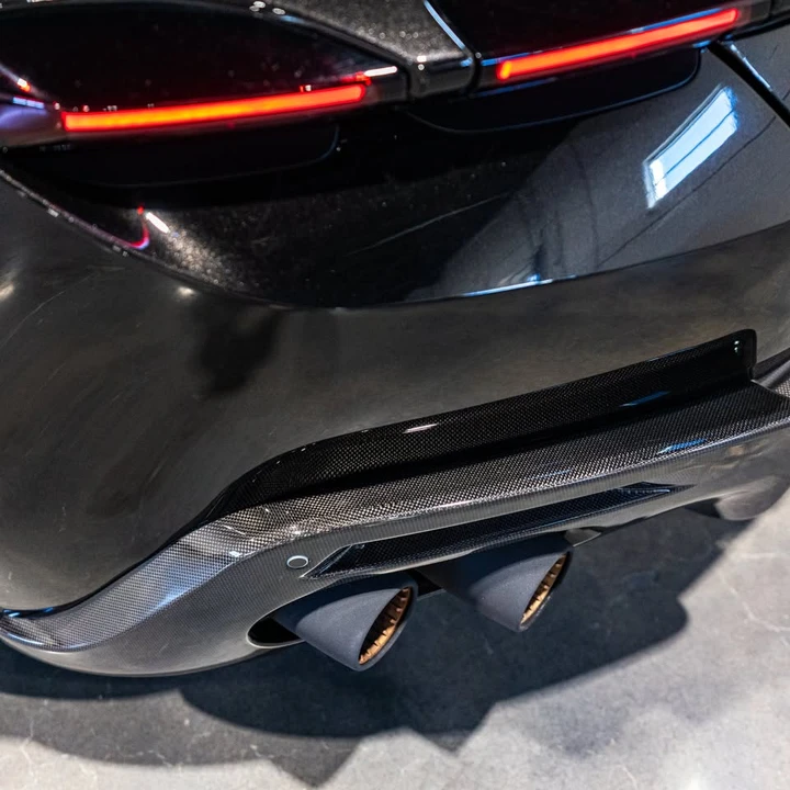 2022 Ferrari Roma - Image 11 of 20