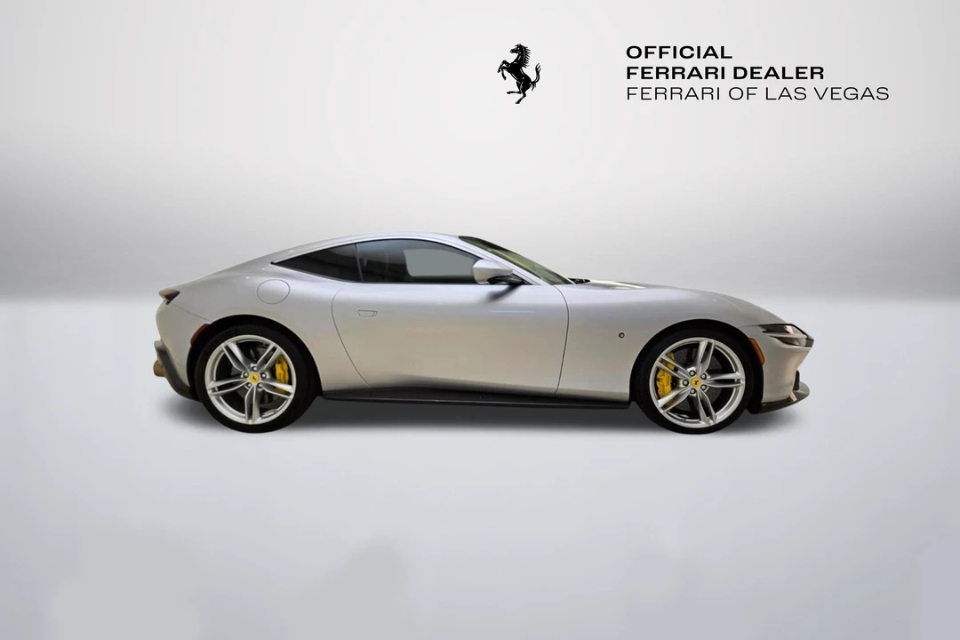 2022 Ferrari Roma - Image 6 of 31