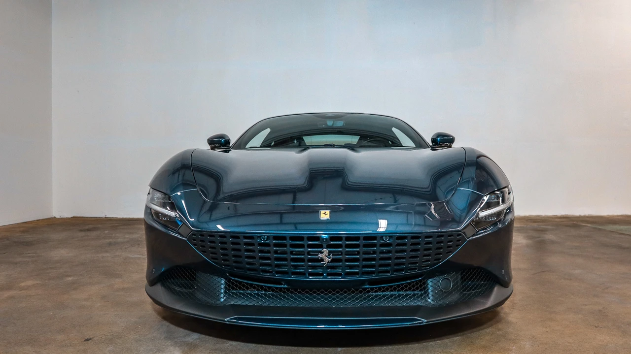 2022 Ferrari Roma - Image 19 of 31