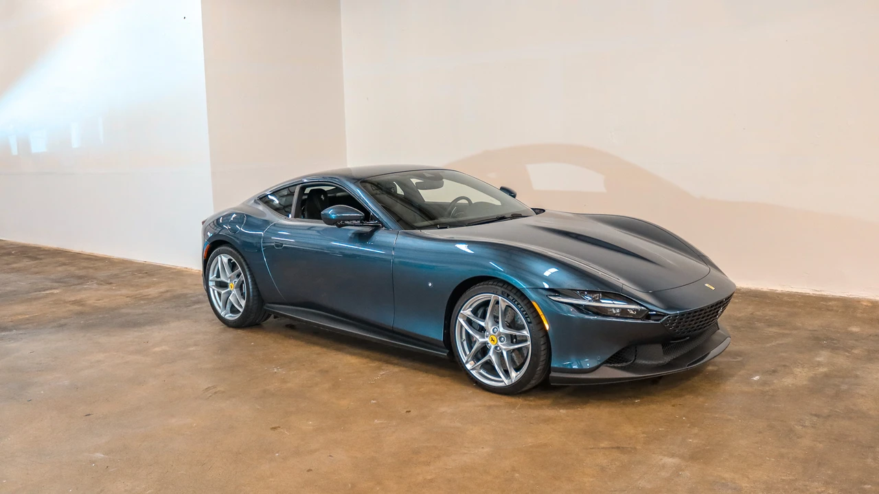 2022 Ferrari Roma - Image 31 of 31