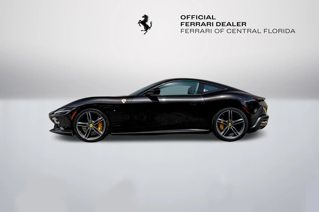 2022 Ferrari Roma - Image 2 of 31