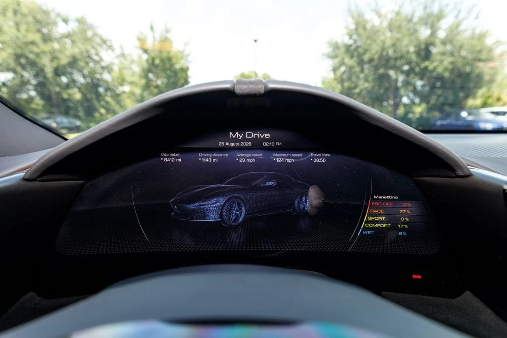 2022 Ferrari Roma - Image 29 of 31