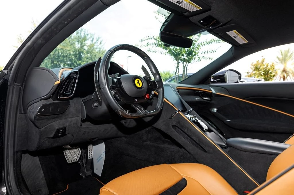 2022 Ferrari Roma - Image 21 of 31