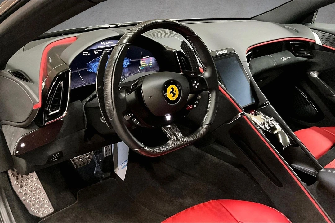 2022 Ferrari Roma - Image 15 of 29