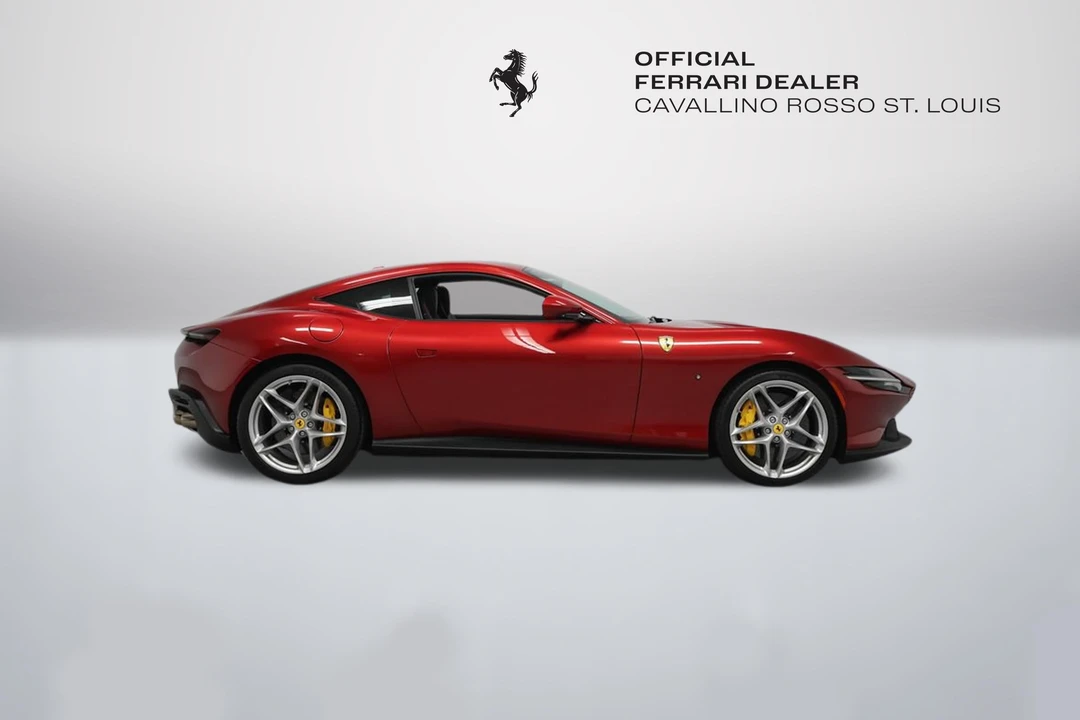 2022 Ferrari Roma - Image 8 of 31