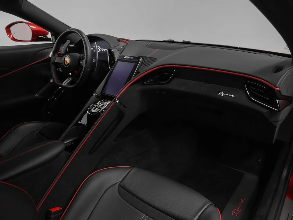 2022 Ferrari Roma - Image 31 of 31