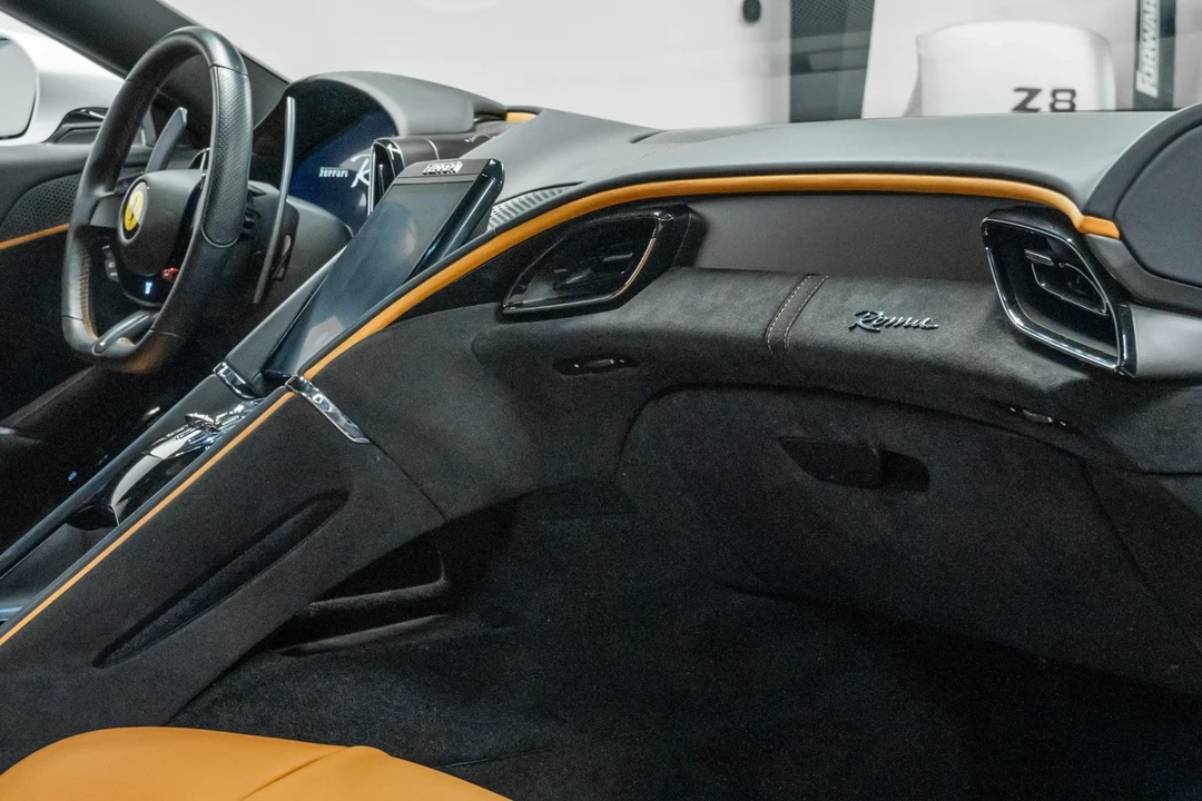 2022 Ferrari Roma - Image 13 of 21