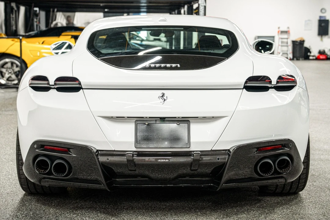 2022 Ferrari Roma - Image 7 of 21