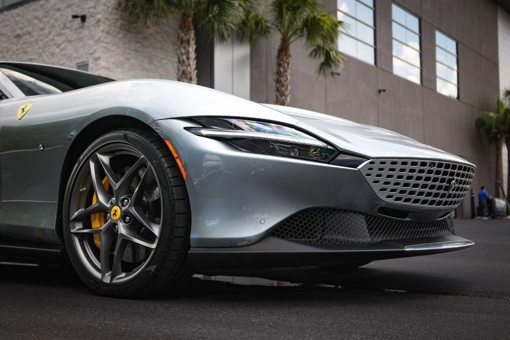 2022 Ferrari Roma - Image 9 of 31