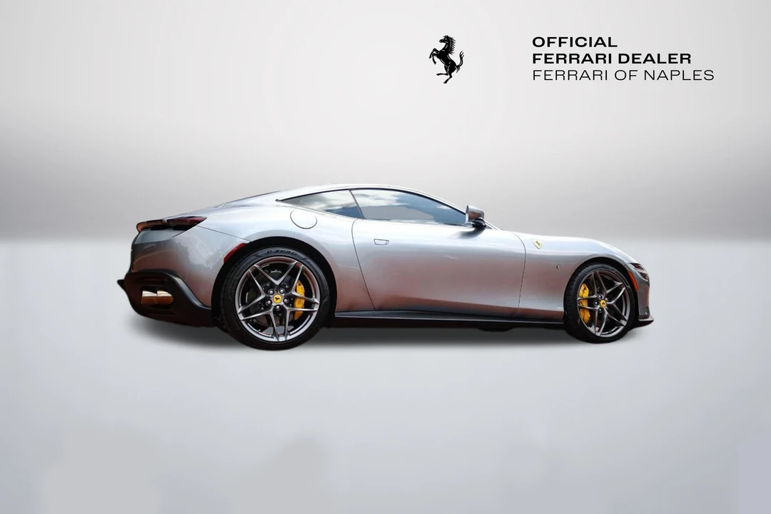 2022 Ferrari Roma - Image 29 of 31
