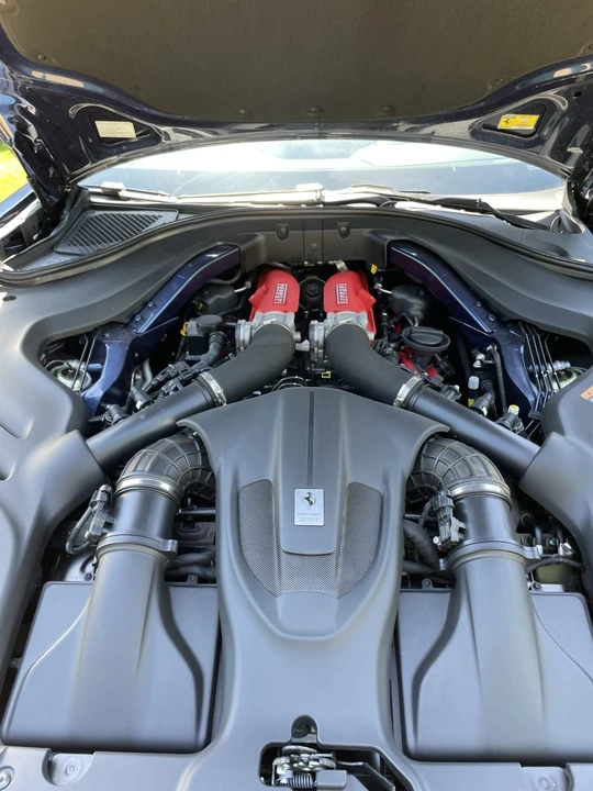 2022 Ferrari Roma - Image 20 of 23