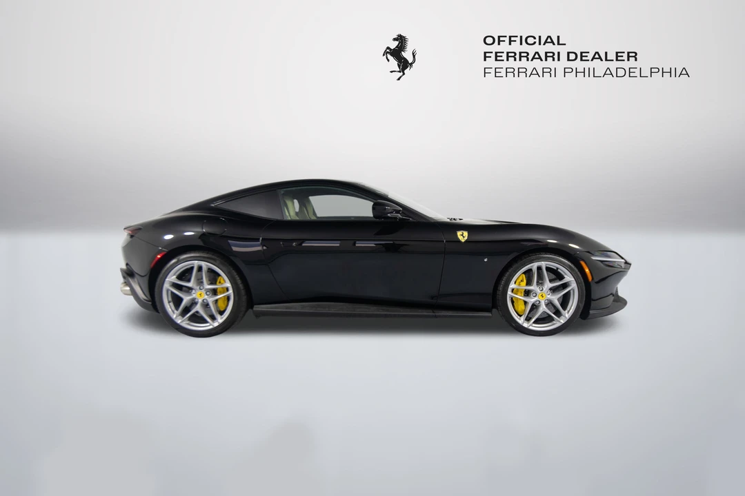 2022 Ferrari Roma - Image 8 of 31