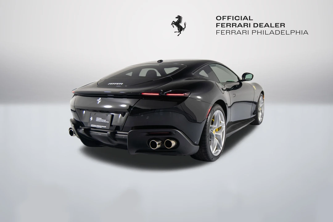 2022 Ferrari Roma - Image 7 of 31