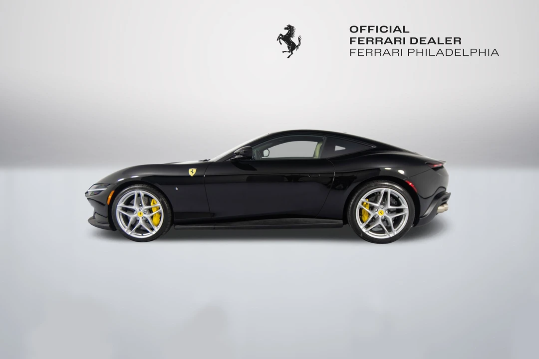 2022 Ferrari Roma - Image 24 of 31
