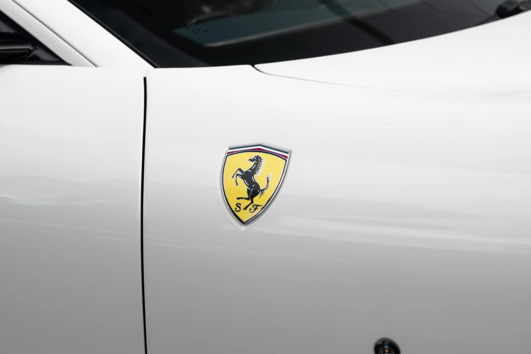 2022 Ferrari Roma - Image 11 of 12