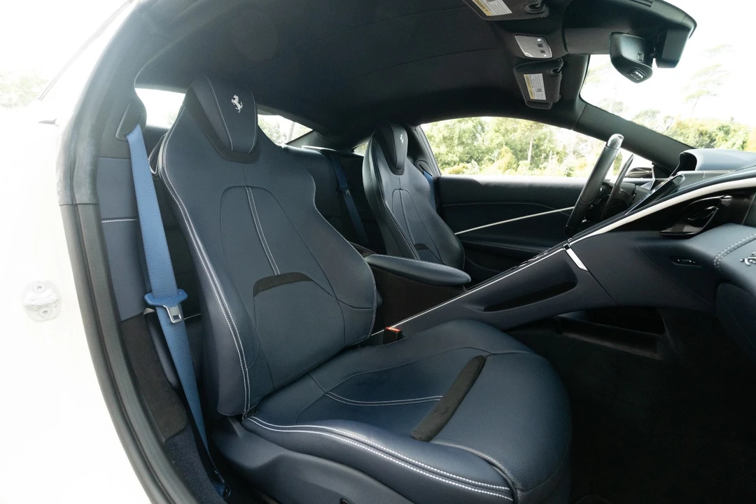 2022 Ferrari Roma - Image 7 of 12