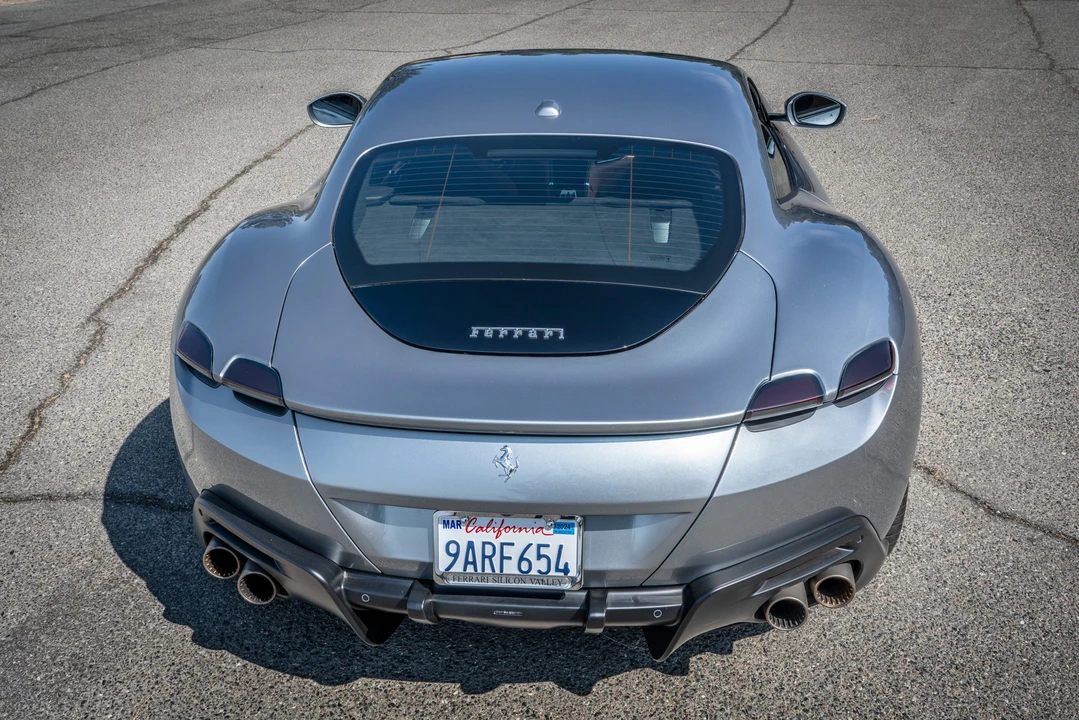 2022 Ferrari Roma - Image 27 of 31