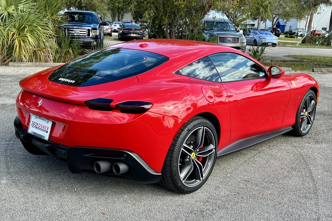 2022 Ferrari Roma - Image 6 of 31