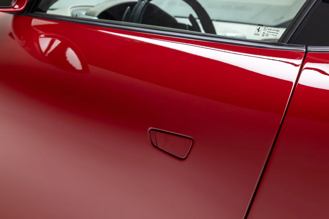 2022 Ferrari Roma - Image 31 of 31