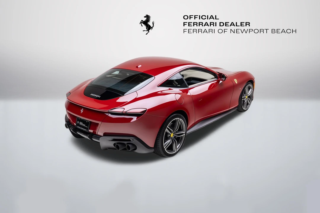 2022 Ferrari Roma - Image 15 of 31