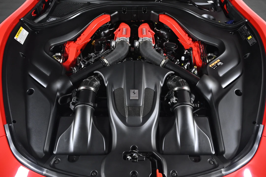 2022 Ferrari Roma - Image 5 of 31