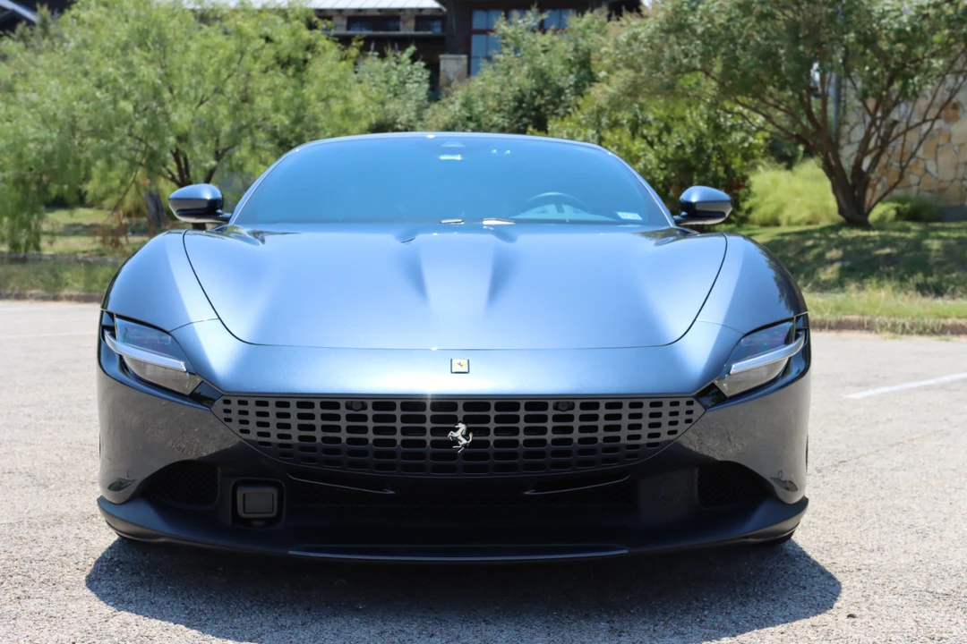 2022 Ferrari Roma - Image 18 of 31